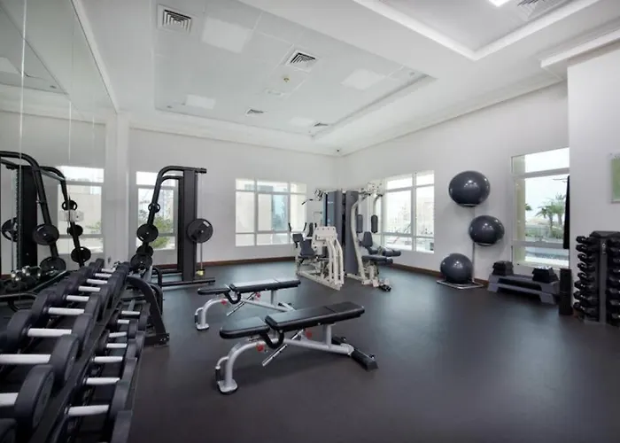Spacious 2Br Apartment In Marina Crown